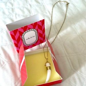 Stella & Dot Sahara Pendant Necklace NWT